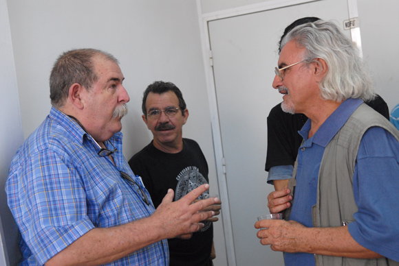 Juan Padrón, Torres y Tomy en la redacción del dedeté, el día del aniversario 40